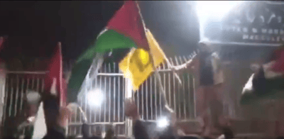 במהלך פורים: קריאות 'מוות לישראל' בקבר מרדכי ואסתר