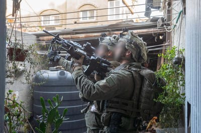 צפו: לוחמי אגוז נלחמים בשכונת אל אמל בחאן יונס
