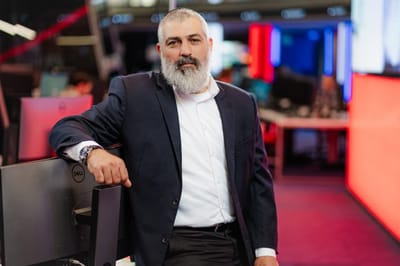 (צבי יחזקאלי,