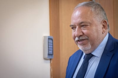 סקר מנדטים: ליברמן בשיא של 15 שנים