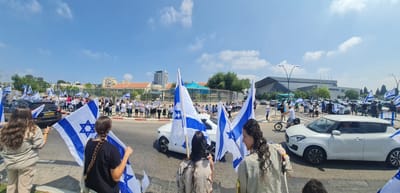 המונים מלווים את אלון סקאג'יו ז"ל בדרכו האחרונה