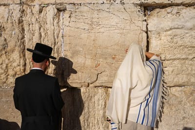 תפילה בכותל המערבי 