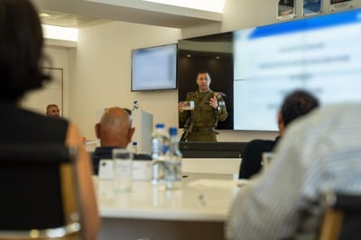 בלוט נפגש עם ראשי רשויות ביו"ש: "הקשר בינינו קריטי"