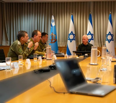 נערכים לתקיפה איראנית: גלנט דן באפשרויות התגובה