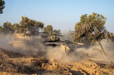 חיל האוויר תקף מחבלים שהטמינו מטענים בשג'אעיה