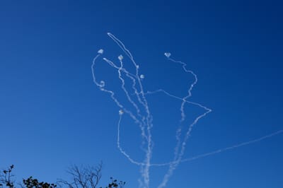 אזעקות בתל אביב, גוש דן והשרון: 3 טילים שוגרו מלבנון