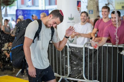 גיוס נובמבר יצא לדרך: מי המתגייס הצעיר והמבוגר ביותר?