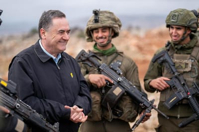כ"ץ מאיים: "אם חיזבאללה לא יסוג מעבר לליטני, נרוצץ את ראשו"
