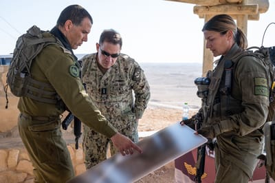 הגנרל האמריקאי הבכיר ביקר בבסיסי חיל האוויר ובפיקוד הצפון