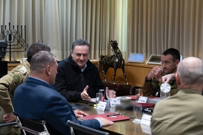 בריטניה מונעת את השתתפות ישראל בתערוכת נשק