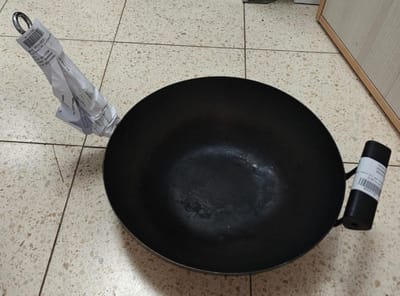 נעצר: תקף אם וביתה באמצעות מחבת בגן העצמאות