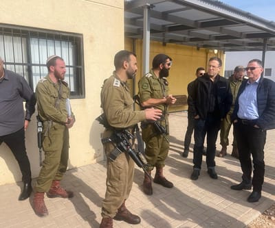 חברי ועדת חוץ וביטחון ביקרו בחטיבה החרדית: "זה אפשרי"