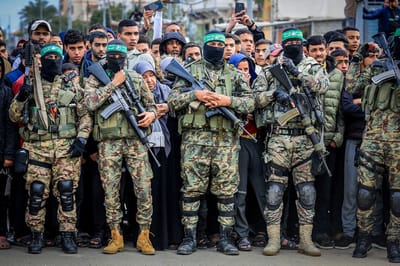 חמאס זועם על החלטת נתניהו לדחות את שחרור המחבלים