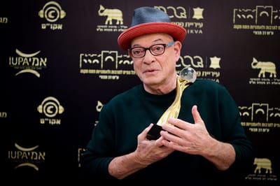 חודש אחרי התאונה הקטלנית: דורי בן זאב שב לשדר ברדיו