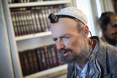 "סובל מאוד": התפללו לרפואתו של הרב דב קוק