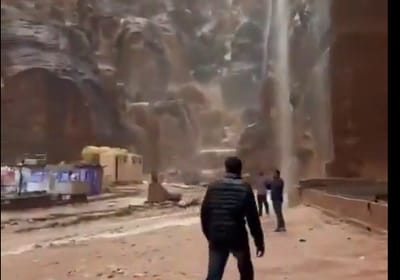 סוף עצוב: הסתיימו החיפושים אחרי אם ובנה שנסחפו בשטפונות