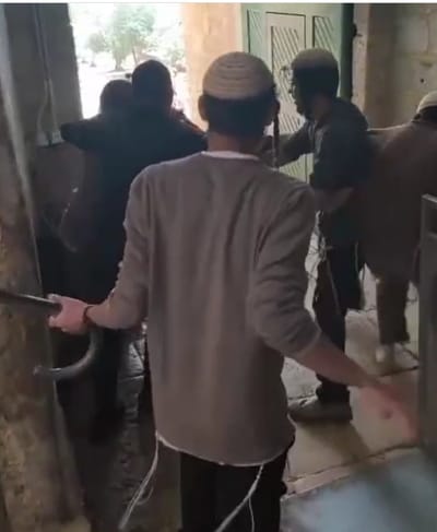 בית המשפט שחרר את הפעילים שהכניסו גדי להר הבית