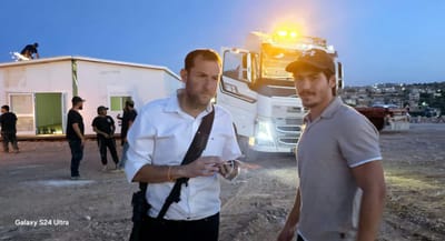 שבוע אחרי הפיגוע: הוקם המבנה הראשון ב"ברוכין דרום"