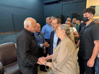 הרצוג בטמרה: "הטילים לא מבינים בין דם לדם"