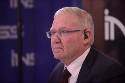 חטא הגנרלים: מדוע ה'לשעברים' כושלים פעם אחר פעם?