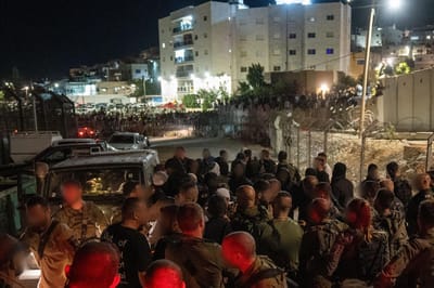 באלימות כלפי צה"ל: מאות ישראלים חצו את הגבול לסוריה