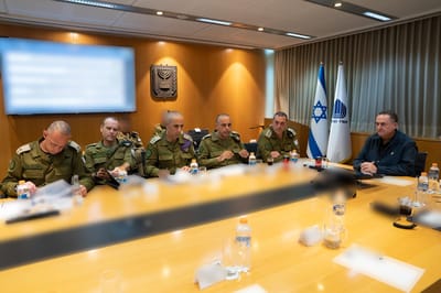 שר הביטחון קובע: אנו בנקודה הכי קרובה להכרעת המלחמה