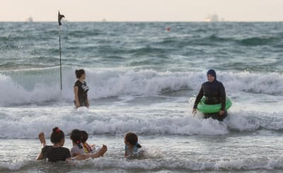 אחרי 24 שעות: הוסר איסור הכניסה לחוף הנפרד בקריות