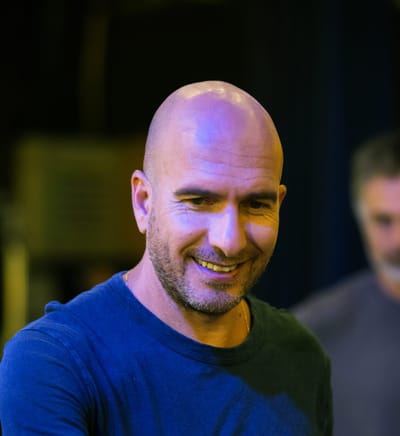 אסי כהן עוזב הדמות המיתולוגית ב"ארץ נהדרת"