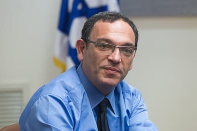 הרב שי פירון