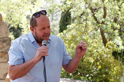 ראש מועצת גוש עציון ירון רוזנטל |