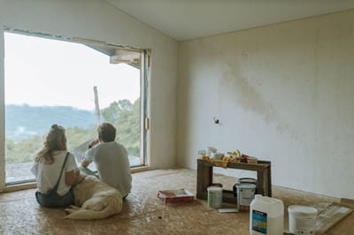 ביטוח דירה בתקופת שיפוצים: איך להישאר מכוסים גם כשהבית מתהפך