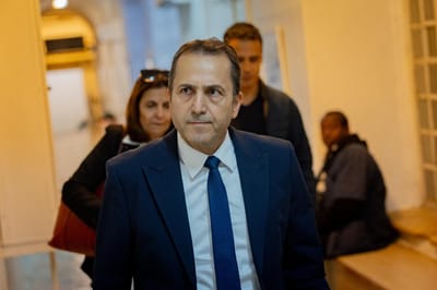 אפרים דמרי מטיל פצצה: זה מה שקרה בזמן שהפצ"רית הייתה בביה"ח