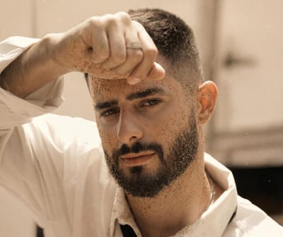 אחרי מחסום כתיבה של חודשים: עדן חסון בשיר חדש