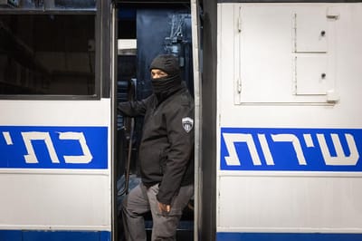 האישור החריג שניתן לרב המקובל שנמצא בכלא