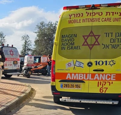 במקביל לאירוע בי-ם: פעוטה בת 3 חודשים איבדה הכרה בגן שעשועים