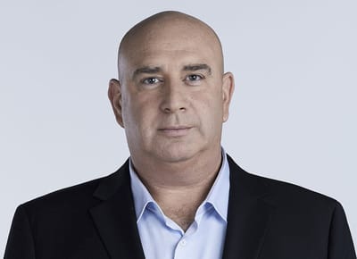 יום הולדת שמח: עשרה דברים שלא ידעתם על ניר דבורי