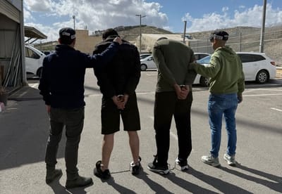 פלסטינים נעצרו בחשד להשלכת בקבוקי תבערה