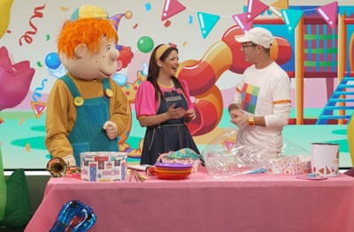 בשכונה של אביה בפרק מיוחד לפורים