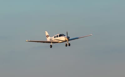 מטוס קל מדגם פייפר PA-28. אילוסטרציה