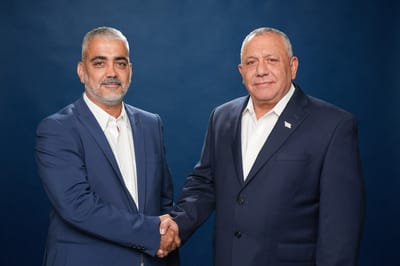 ממשיך לגדול: הפעיל החברתי מצטרף לגדי איזנקוט