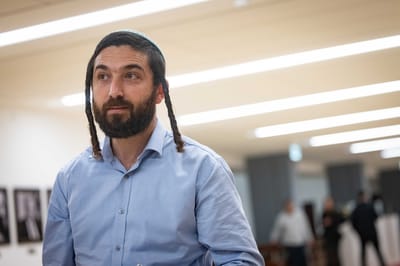 צבי סוכות