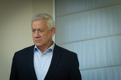 בני גנץ