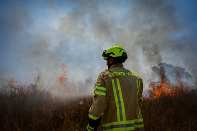 כבאי אילוסטרציה - למצולם אין קשר לנכתב בכתבה 