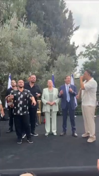 הרצוג עם הפרויקט של רביבו