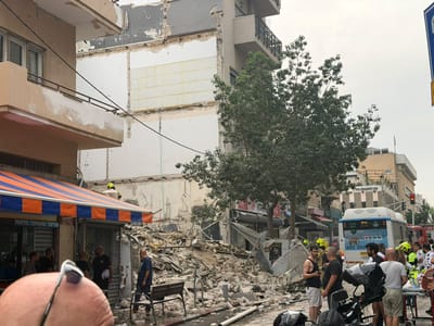 הבניין שקרס