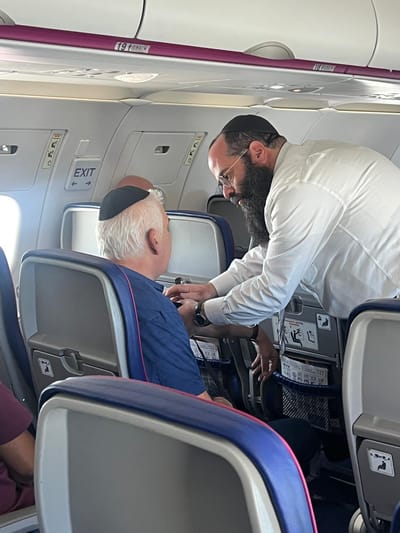 הנחת תפילין בגיל 75