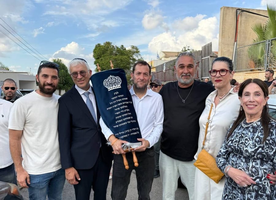הכנסת ספר תורה בשומרון