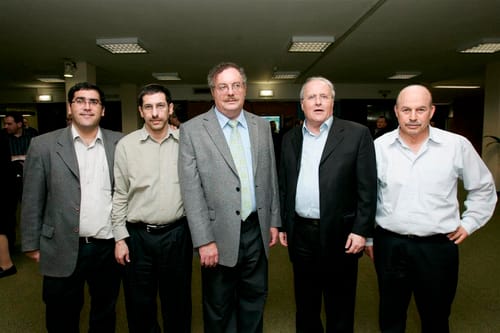 המאבק על העוזרים: הרשקוביץ נגד אורלב