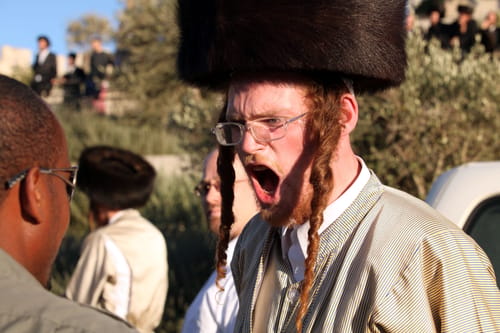 אם תתנו – תקבלו (או למה לא אוהבים חרדים?)