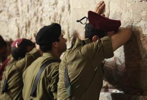 פקודה חדשה: כל חייל ישתתף אחת לחודש בפעילות בתחום התודעה היהודית